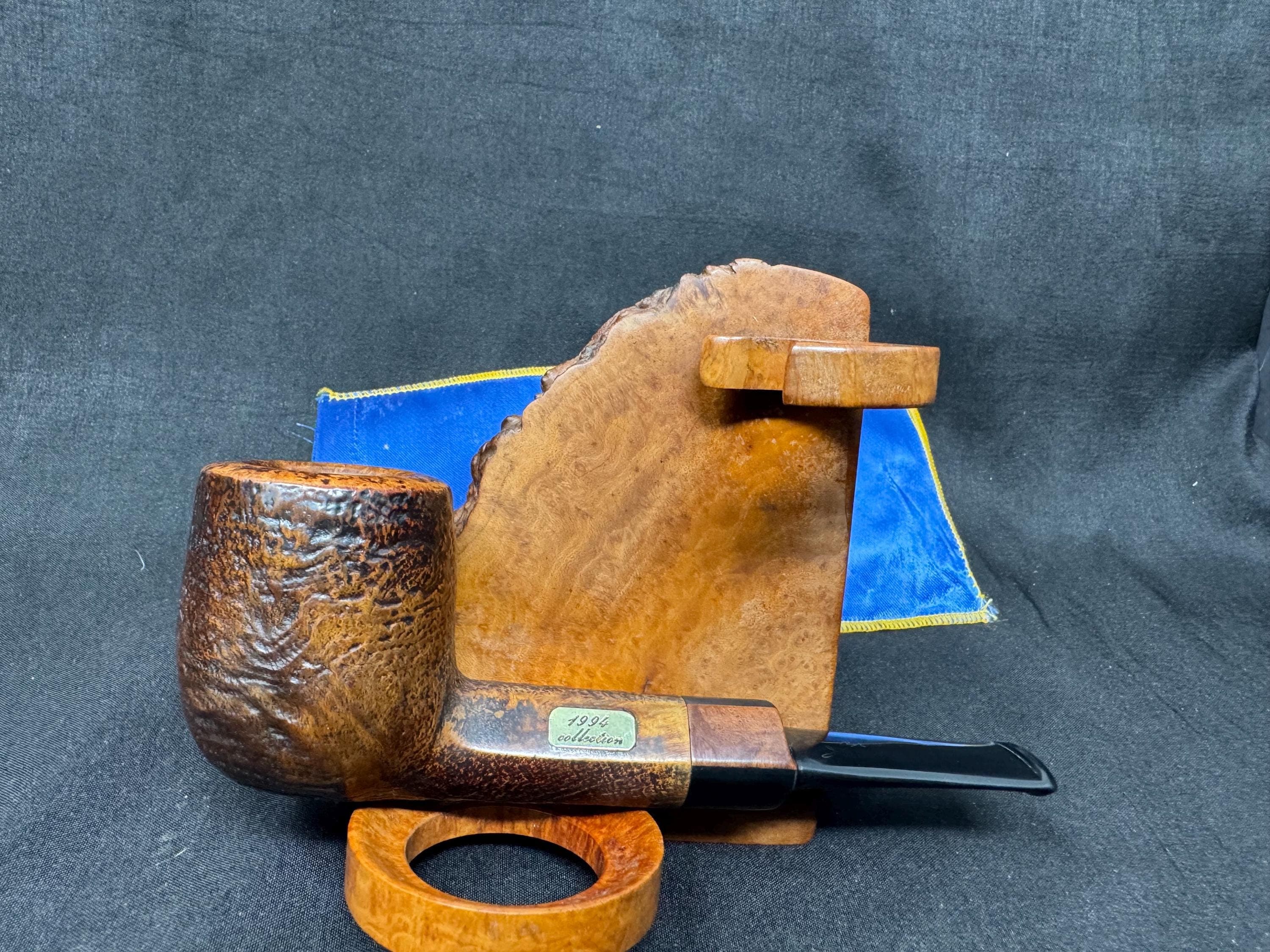 Savinelli Collection 1994 Sandblasted Billiard | Limited Annual Edition | Brass Placard | Italian Masterpiece for Collectors