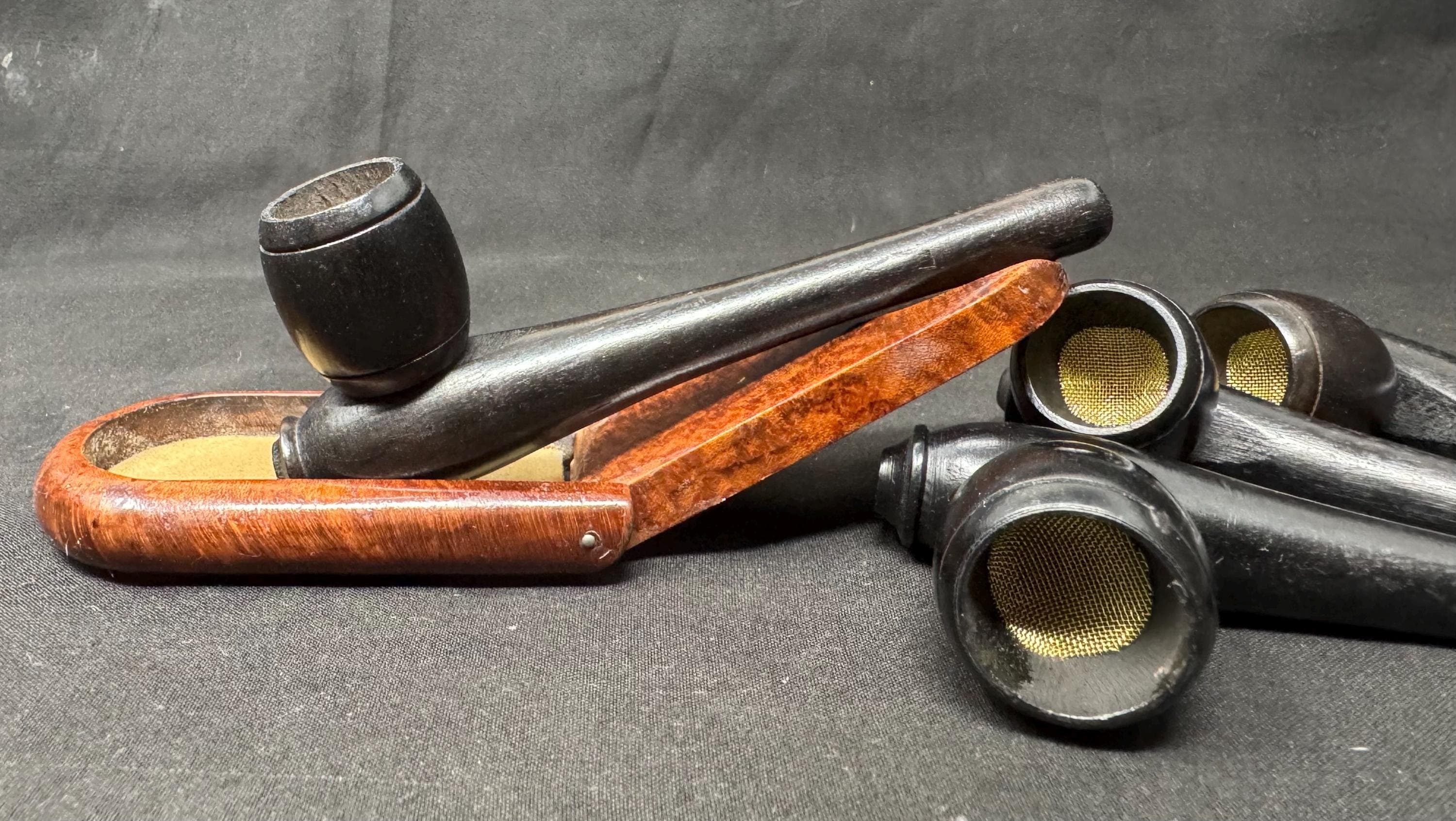 Ekoms Pipes Hand-Carved Exotic Wood Mini Pipe, 4.25 inches, Brass Screen