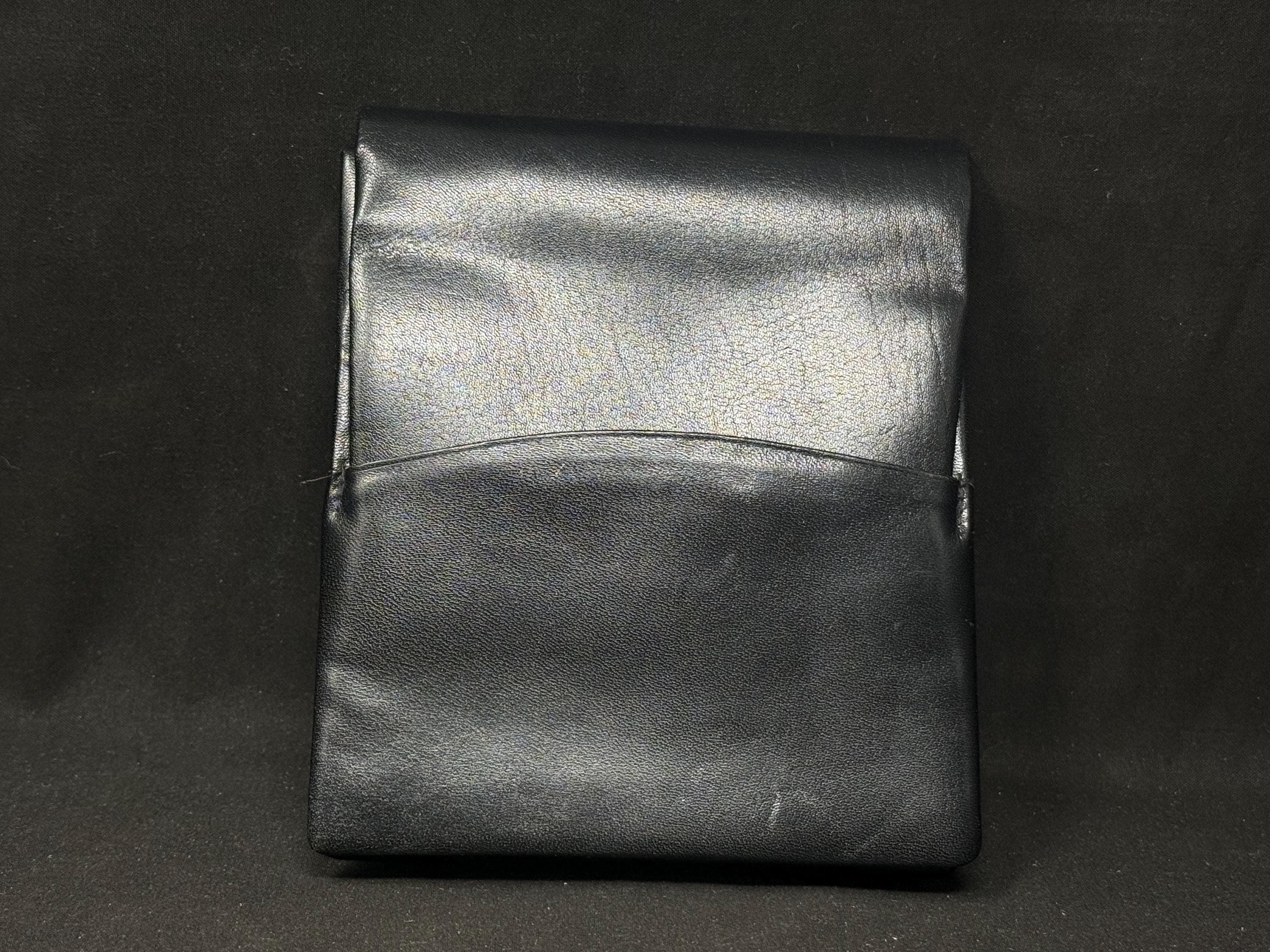 Offenbach German Leather Five-Cigar Travel Case - Rigid, Genuine Leather, Pocket Size 5.5" x 4.5"