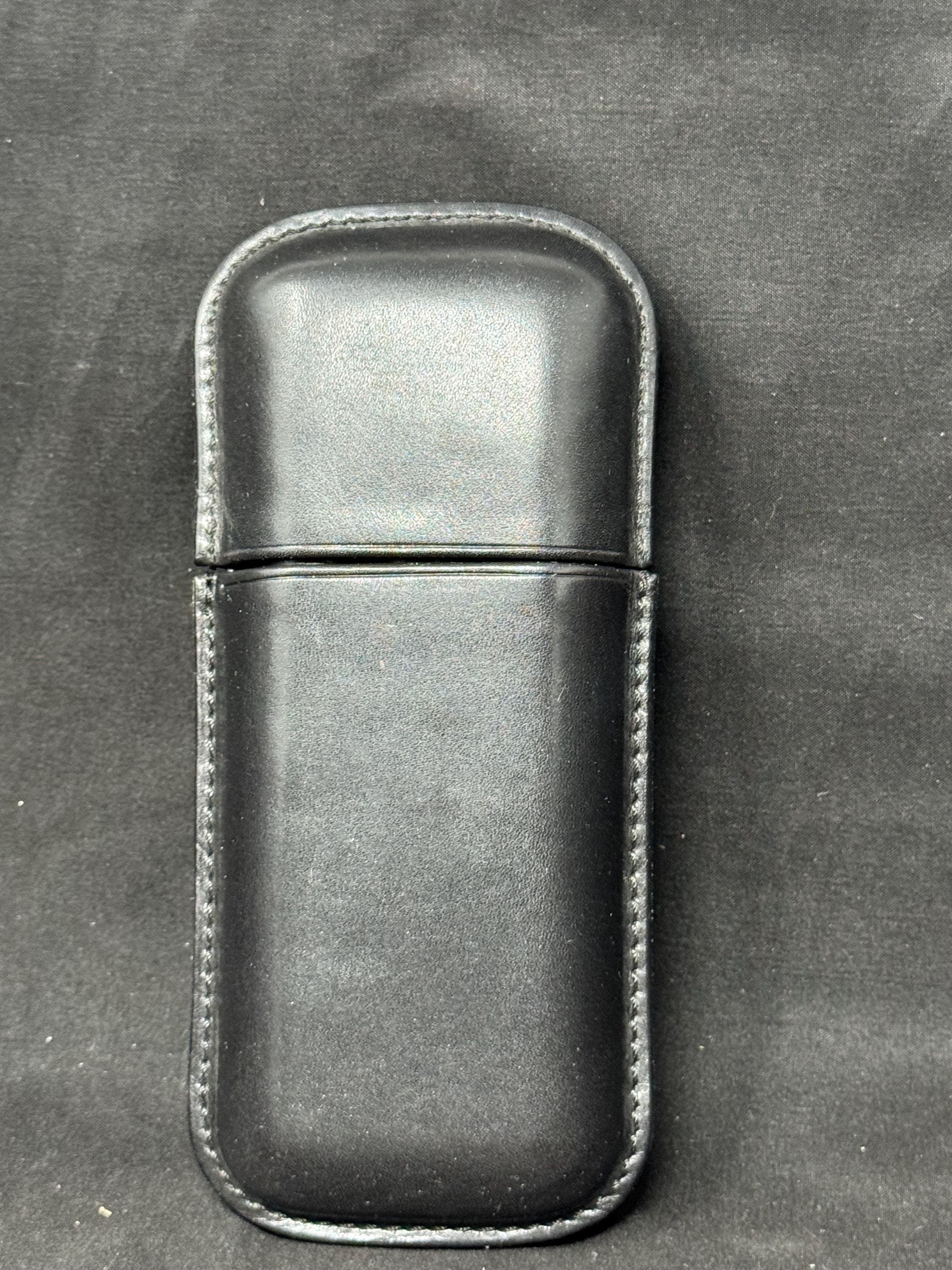 Unmarked German Hard Leather Cigar Holder / Hof-Lieferant Quality . 7” x 2.5“x 1”