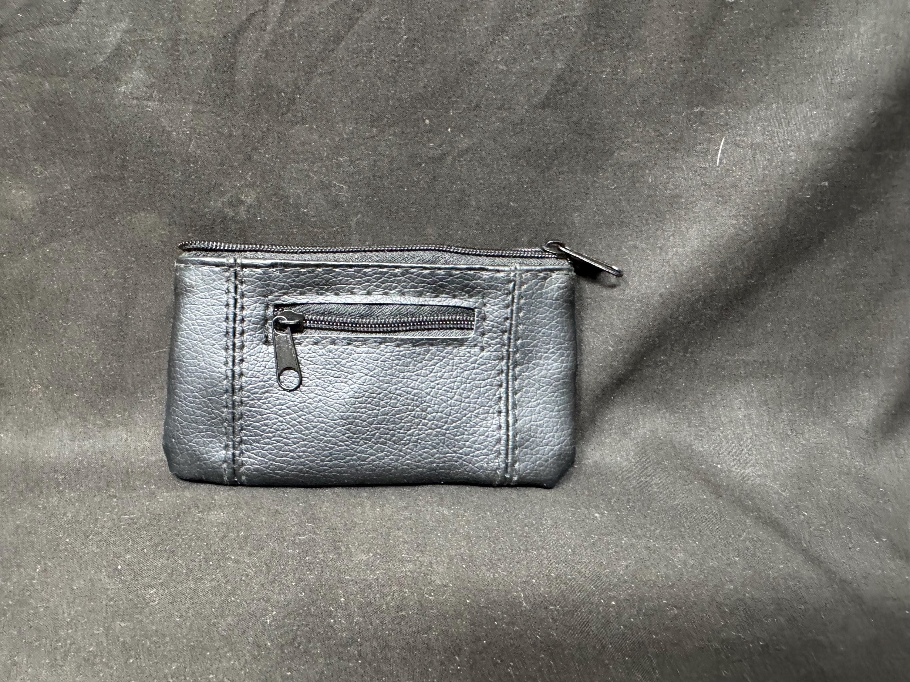Vintage Genuine Leather Key Pouch | Miniature Archival Accessory, Mint Condition