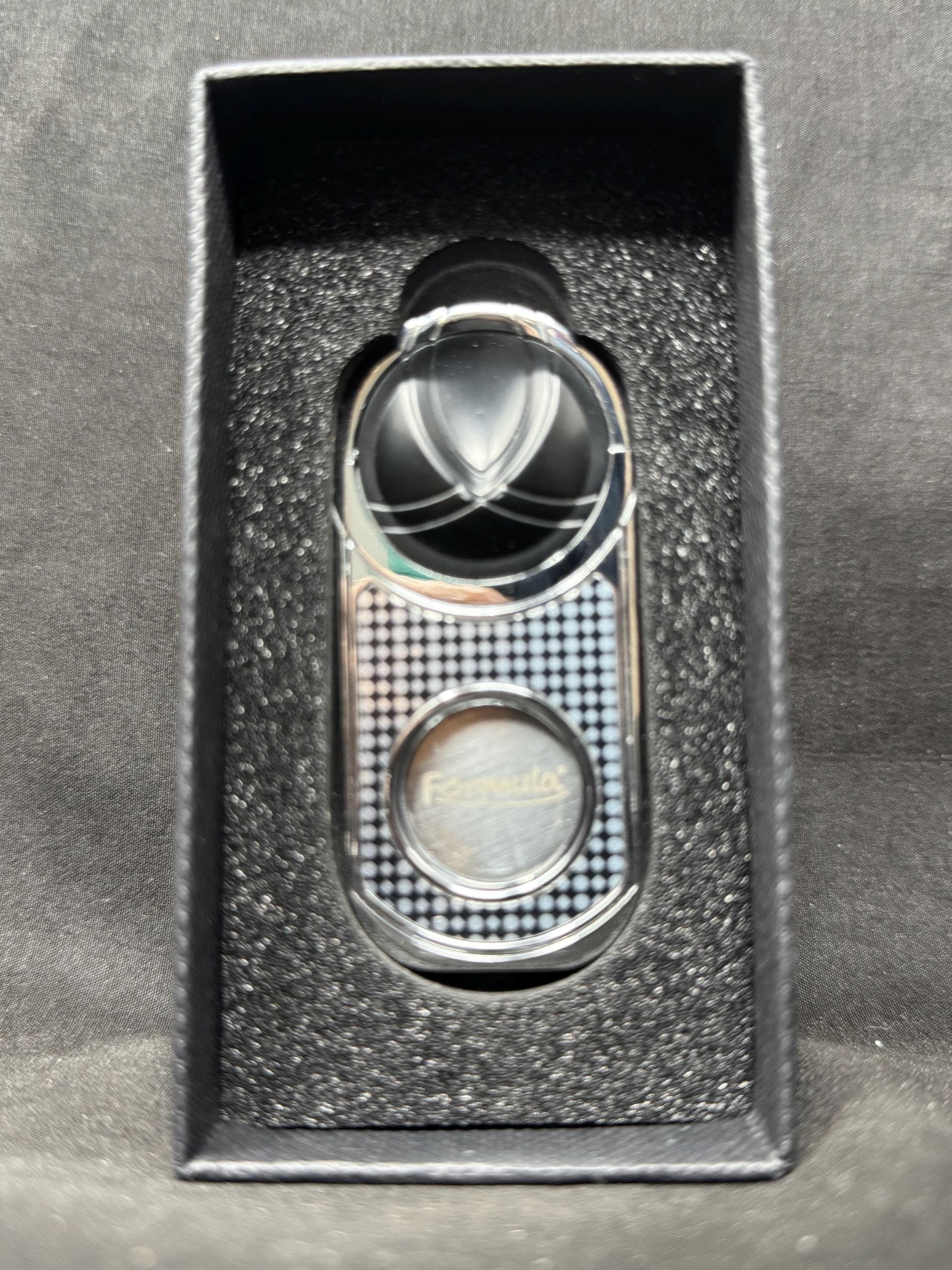 Furmula Magic Patent Chrome Cigar Cutter | DNA Square-Line Collection