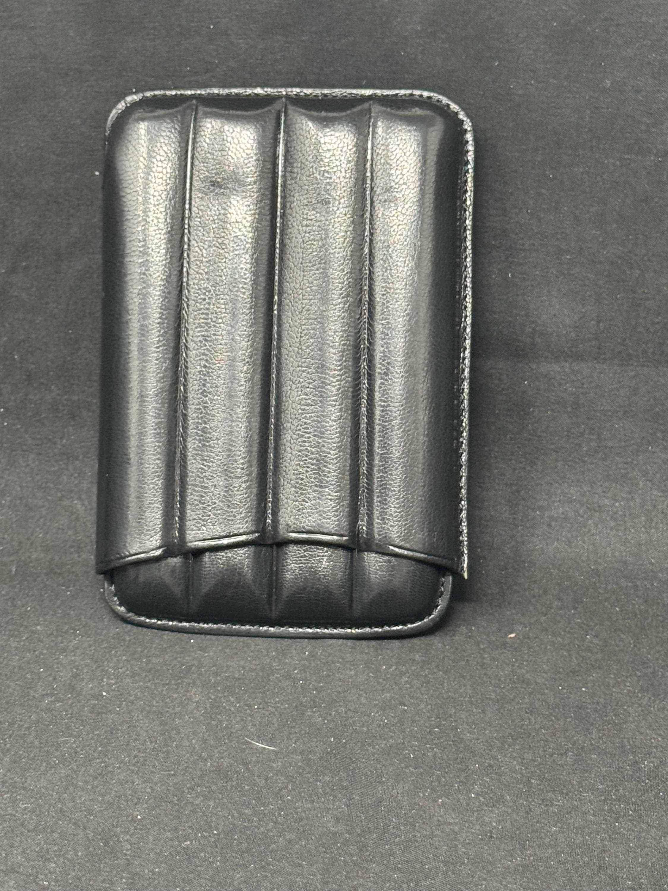 Ubrique Leather 3-Cigar Travel Case – German Spec, Spanish Made.5.5”x3.5”x1”