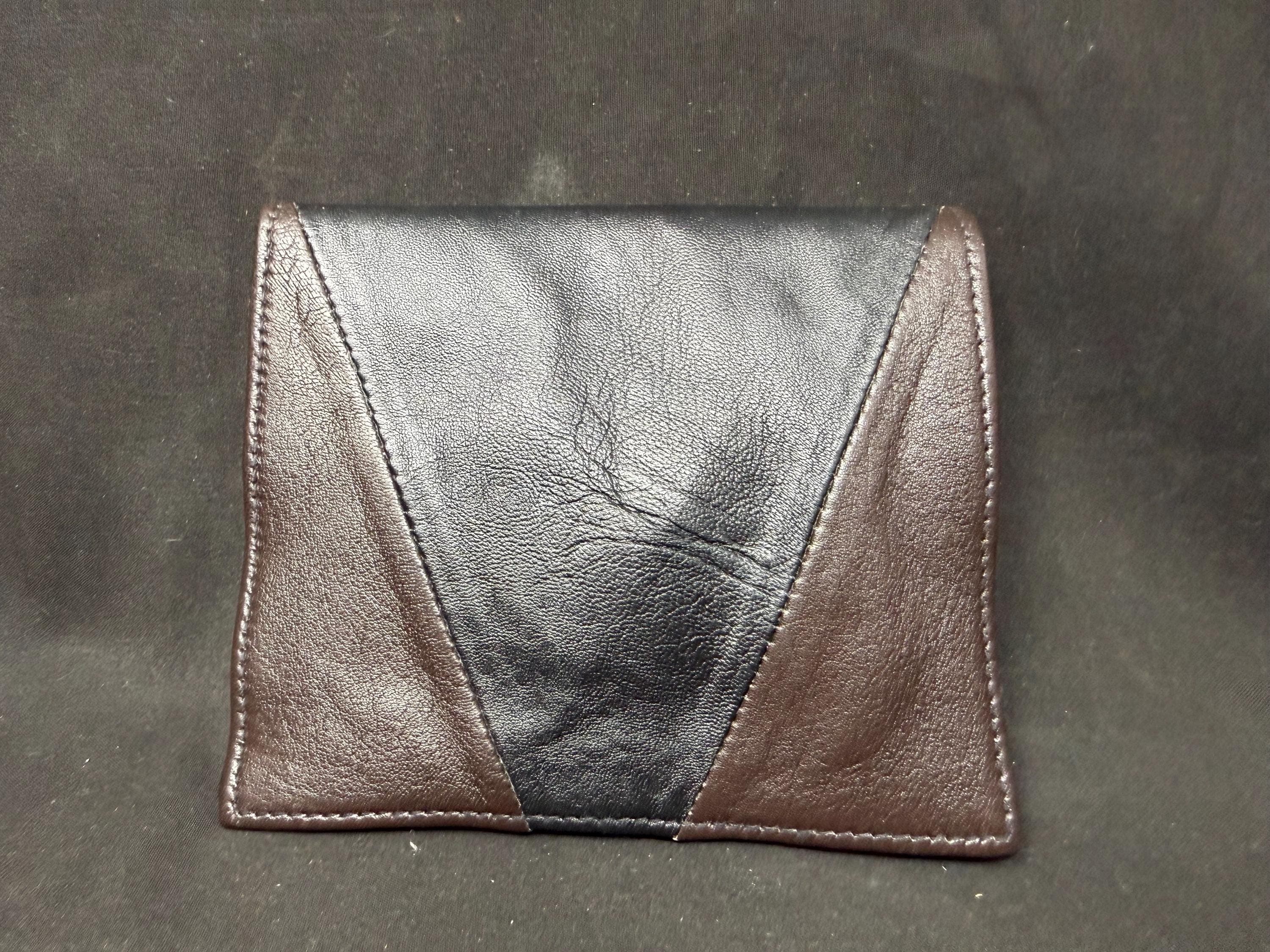 Mid-Century Leather Tobacco Caddy | Genuine Hide Single-Pocket Cellar | 2oz+ Capacity