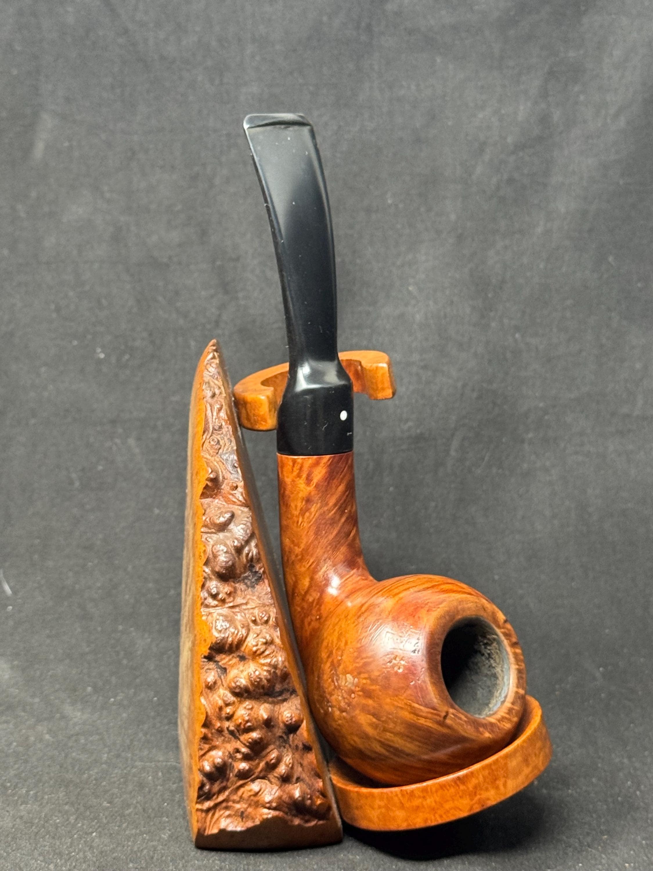 Vauen Luxus 3075 Smooth Bent Apple | Exceptional Bird's Eye Briar | German Estate