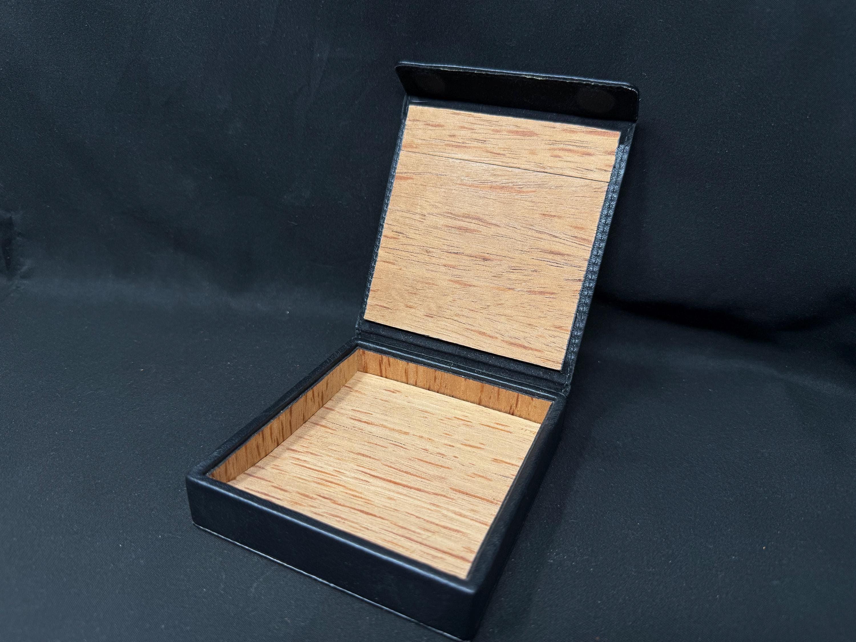 German Leather & Wood Cigar Box with Magnetic Closure | Estate Humidor